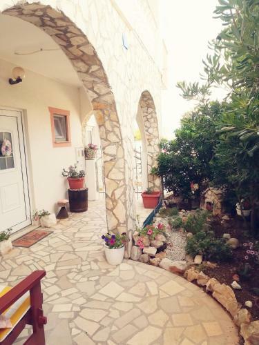 Apartmani Babi? Vir