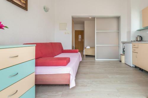 Apartmani Grmoja