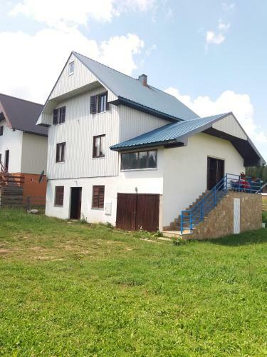 Hostal Apartments And Rooms Gold