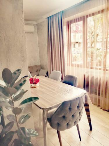 Zurabis Apartament