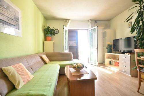 Sweet Apartment In Bol