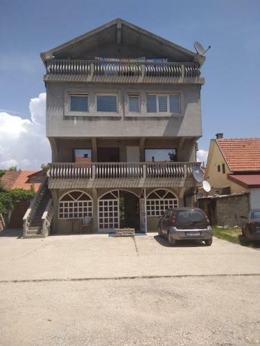 Hostal Buric Rooms