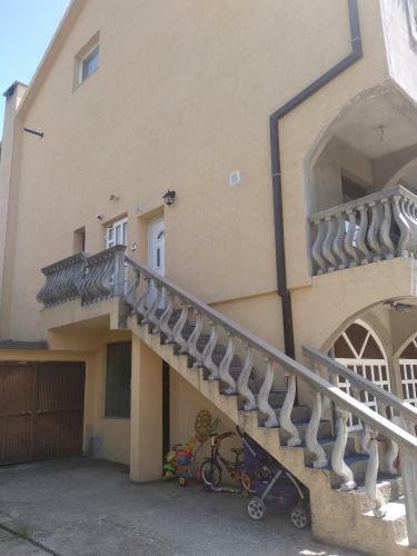 Hostal Buric Rooms