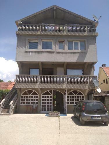 Hostal Buric Rooms