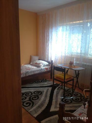 Hostal Buric Rooms