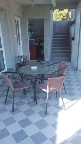 Hostal Apartmani Pivljanin