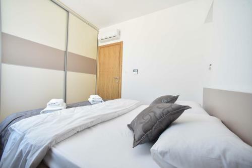 Montenegrina Apartments