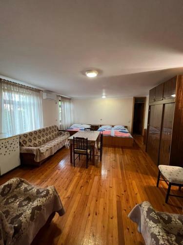 Hostal Guest House On Sosnovaya