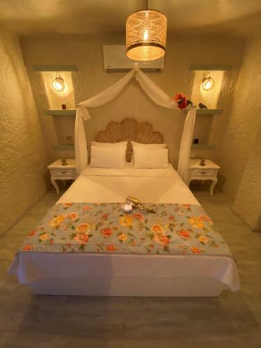 Hotel Naz Konak Ala�at?