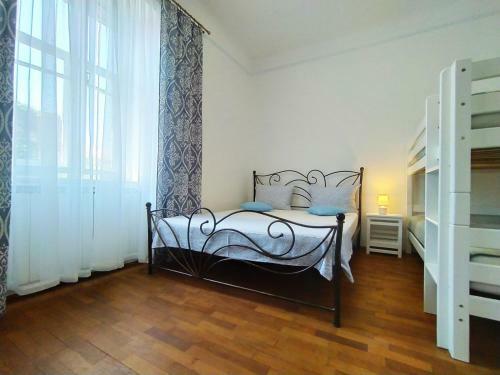 Hostal Guest House Izola