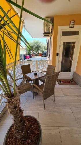 D&d Izola Apartments