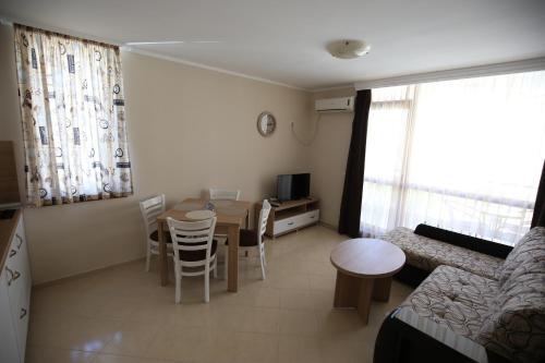 Apartments In Rif 2