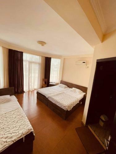 Hotel Sweet Home