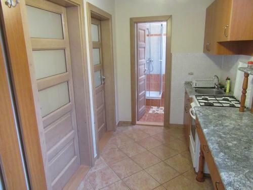 Magyar Apartman Ii.