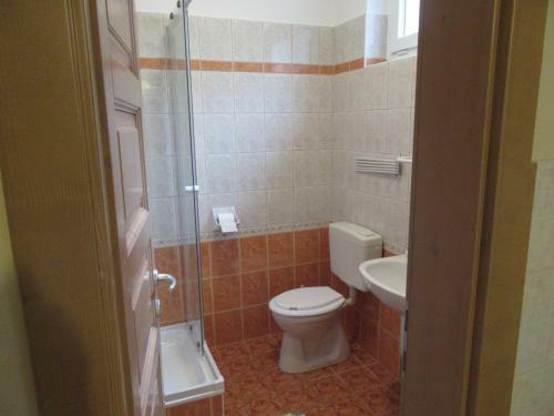 Magyar Apartman Ii.