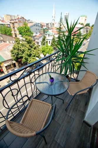 Apartment On Gorgiladze 25