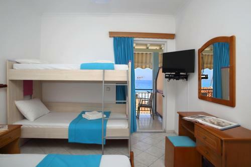 Theocharis Bros - Studios Apartments