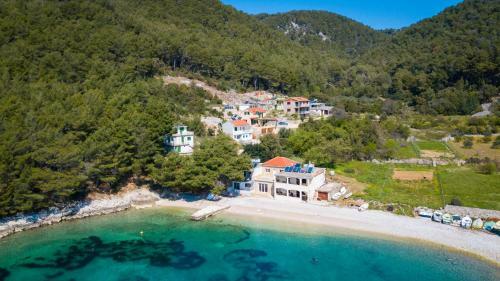 Hostal Apartman Pharia
