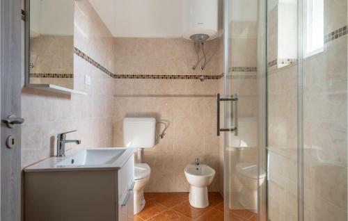Amazing Home In Hrboki With Wifi And 4 Bedrooms