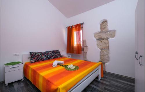 Amazing Home In Hrboki With Wifi And 4 Bedrooms