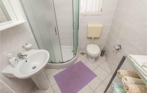 Beautiful Apartment In Ika With Wifi