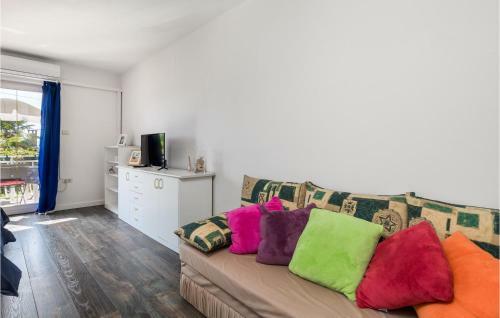 Beautiful Apartment In Ika With Wifi