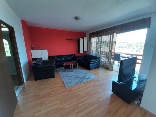 Apartamento Spacious & Full Equipped (4+3) - Sea And A City View!