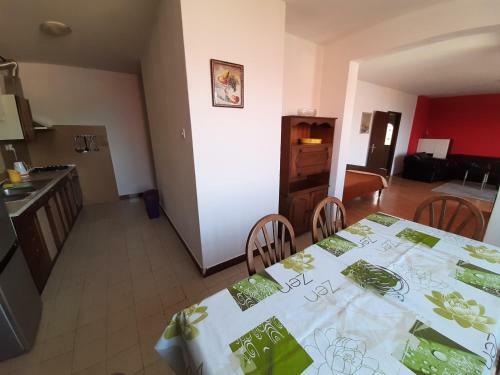 Apartamento Spacious & Full Equipped (4+3) - Sea And A City View!