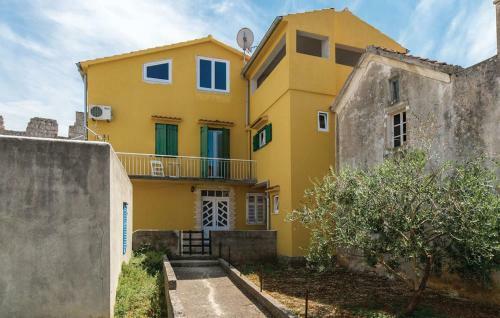 Apartment Diana - Great Location, Cosy 2 Bedroom, 2 Bathroom Apt