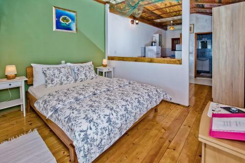 Apartments Cvjetan
