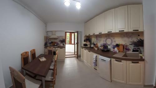 Apartament De Vacanta La Mare