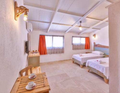 Mojo Boutique Hotel