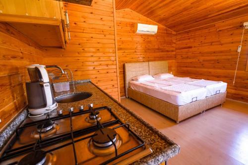 Mojo Boutique Hotel