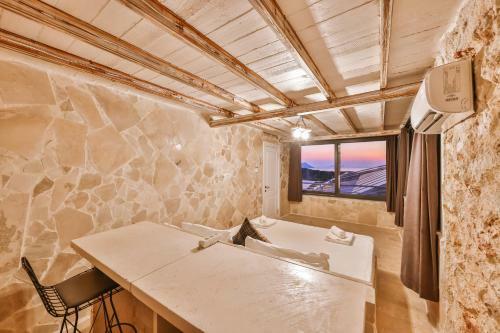 Mojo Boutique Hotel