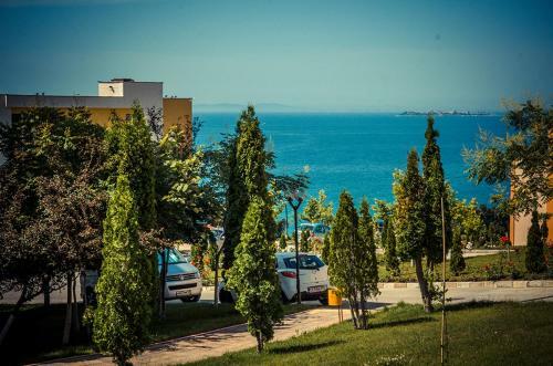 Visit Sunny Beach Sea Apartments
