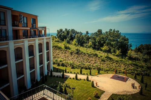 Visit Sunny Beach Sea Apartments