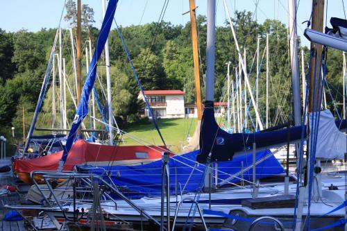 Hostal Yacht Club Barrandov