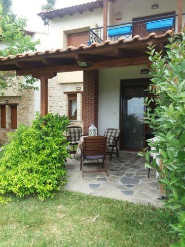 Nikol Villa Fourka