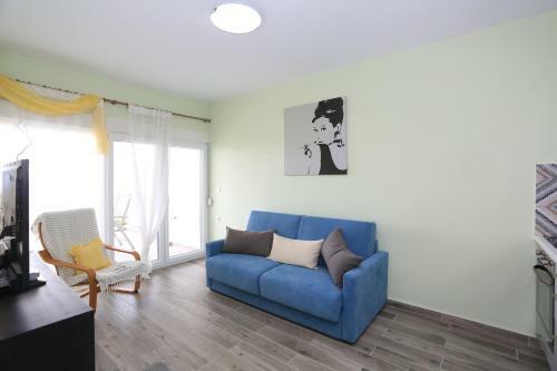 Gerakina Coast Apartment