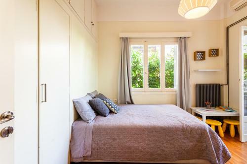 Kalamata A Home - Urban Garden Retreat