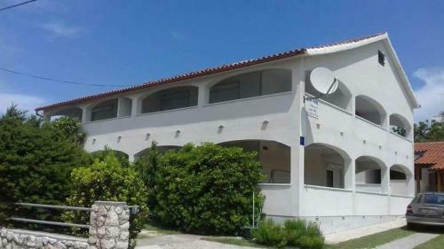 Apartamento Sindi 3