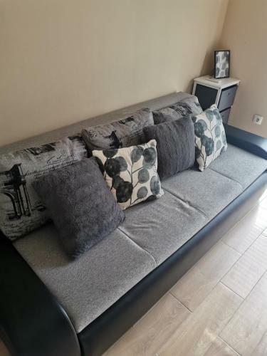 Apartment White Pearl