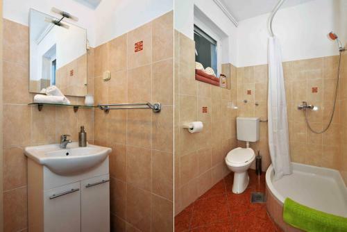 Apartmani Dora Murter
