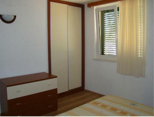 Seaside Apartments Laurus Murter