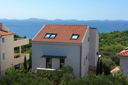House Arta, 3 Bedroom Apartment
