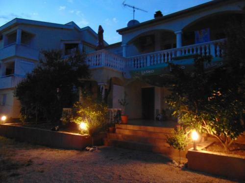 Apartmani Vedrana