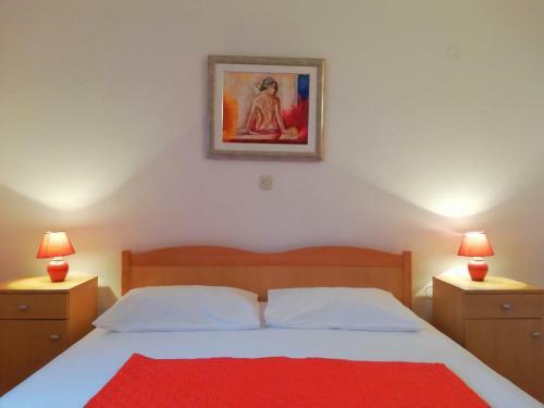 Apartments Roko Lalin