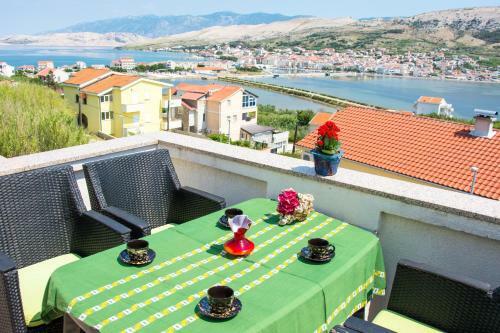Apartments Alaburic