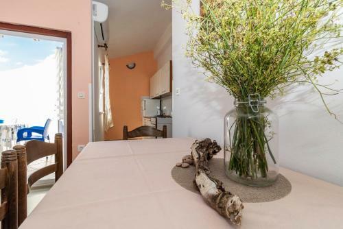 Apartmani Mira