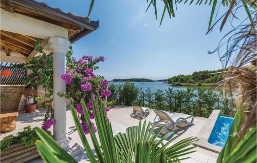 One-bedroom Apartment In Medulin